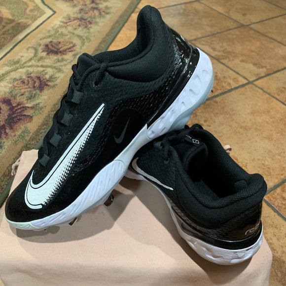 Nike Alpha Huarache Elite 4 Baseball Cleats main image 4